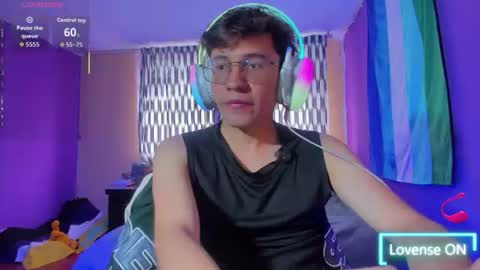 Snapshot of angelito18_twink chatting on June 16, 2026, 8:22 pm Angel online show from June 16, 2026, 8:22 pm
