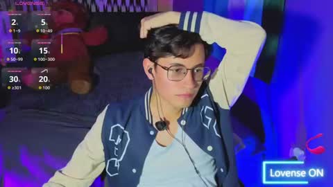 Snapshot of angelito18_twink chatting on July 14, 2026, 2:05 am Angel online show from July 14, 2026, 2:05 am