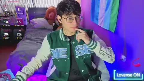 Snapshot of angelito18_twink chatting on July 20, 2026, 4:20 pm Angel online show from July 20, 2026, 4:20 pm