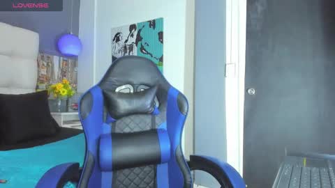 --- Angel --- online show from March 4, 2026, 4:51 am