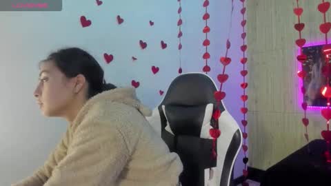 Snapshot of angell_cooper8 chatting on February 17, 2026, 12:34 pm Angell cooper8 online show from February 17, 2026, 12:34 pm