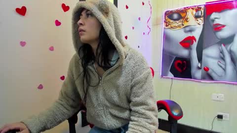 Angell cooper8 online show from March 20, 2026, 12:10 pm