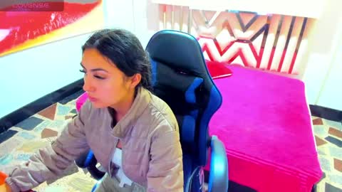 Angell cooper8 online show from April 15, 2026, 12:12 pm