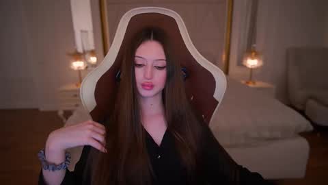 Snapshot of angellblush chatting on February 7, 2026, 5:38 pm AngelBlush online show from February 7, 2026, 5:38 pm