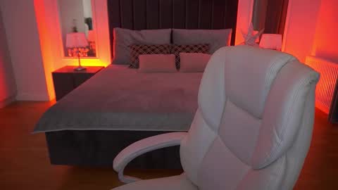 Snapshot of angellblush chatting on February 18, 2026, 8:32 am AngelBlush online show from February 18, 2026, 8:32 am