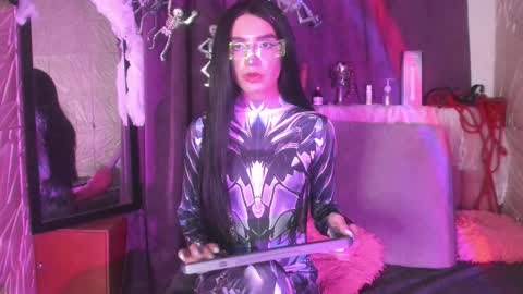 Angellike online show from October 25, 2025, 2:30 am
