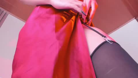 Angellike online show from April 13, 2026, 8:14 pm