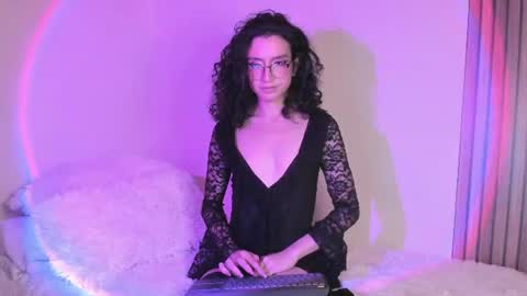Snapshot of angellike_doll chatting on July 13, 2026, 2:14 am Angellike online show from July 13, 2026, 2:14 am