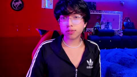 Snapshot of angellonfire chatting on December 14, 2024, 12:33 pm Angel  online show from December 14, 2024, 12:33 pm