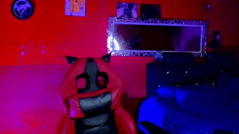 Snapshot of angellonfire chatting on February 7, 2025, 10:08 am Angel  online show from February 7, 2025, 10:08 am