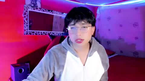 Snapshot of angellonfire chatting on September 30, 2025, 12:59 am Angel  online show from September 30, 2025, 12:59 am