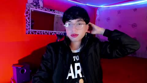 Snapshot of angellonfire chatting on October 10, 2025, 9:52 am Angel  online show from October 10, 2025, 9:52 am