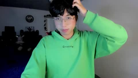 Angel  online show from February 5, 2026, 4:39 am