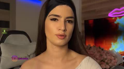 Snapshot of angelmi171 chatting on October 10, 2025, 7:13 pm angelmi171 online show from October 10, 2025, 7:13 pm
