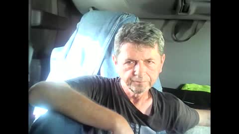 Snapshot of angelo888888 chatting on September 13, 2025, 1:44 pm angelo888888 online show from September 13, 2025, 1:44 pm