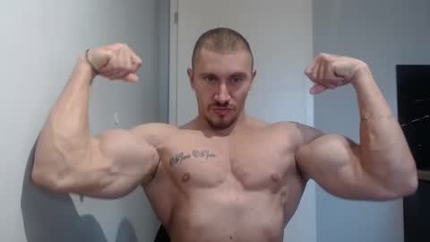 Snapshot of angelofit chatting on February 6, 2025, 6:51 am ------- SEX SHOW WITH GUYS AND GIRLS MUSCLE SHOW online show from February 6, 2025, 6:51 am