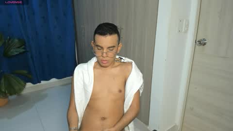 angels_doll online show from October 28, 2025, 1:20 am