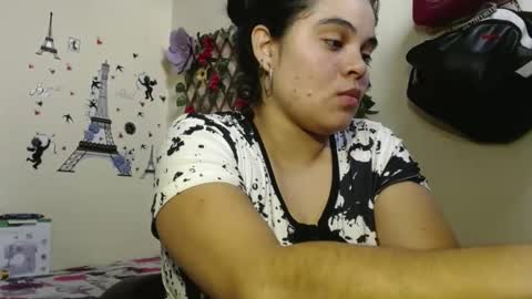 angelsexhotlatin online show from March 7, 2025, 4:22 pm