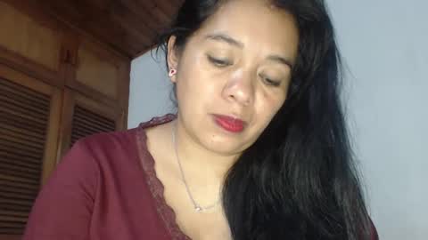 rebeca online show from March 11, 2025, 12:00 am