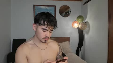 Snapshot of angelx_fox chatting on December 13, 2024, 11:28 pm Angel Fox online show from December 13, 2024, 11:28 pm