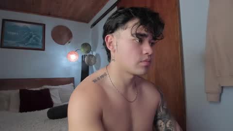 Snapshot of angelx_fox chatting on March 1, 2025, 2:13 pm Angel Fox online show from March 1, 2025, 2:13 pm