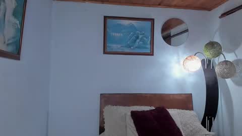 Snapshot of angelx_fox chatting on March 12, 2025, 2:52 am Angel Fox online show from March 12, 2025, 2:52 am