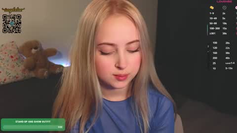  Im Chloe  i do FLASH BOOBS for new fan club online show from May 13, 2026, 12:19 am