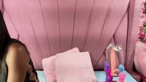 Anyega online show from April 24, 2026, 2:41 pm