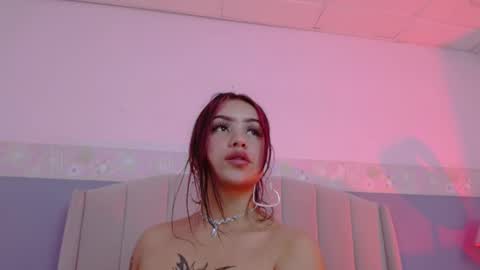 Snapshot of angie99_gh chatting on December 22, 2024, 10:49 am Angie online show from December 22, 2024, 10:49 am