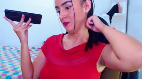 Snapshot of angie_dreamgirl chatting on June 10, 2026, 11:03 pm IG angie dreamgirl01 online show from June 10, 2026, 11:03 pm