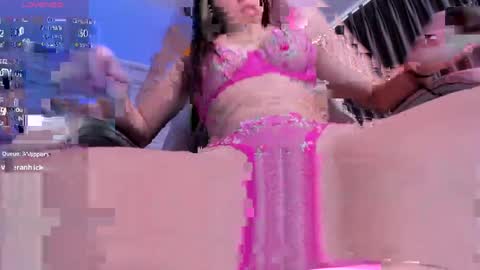 angie_smith_x online show from May 11, 2026, 4:04 pm