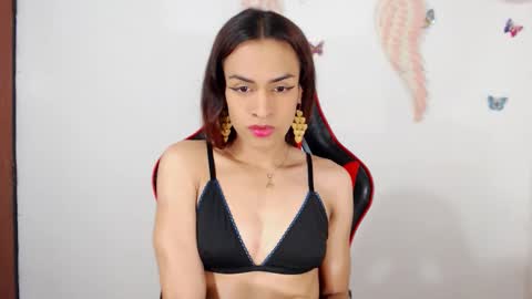 Snapshot of angie_tssex chatting on December 28, 2024, 10:03 am ints marianaroldan945 online show from December 28, 2024, 10:03 am