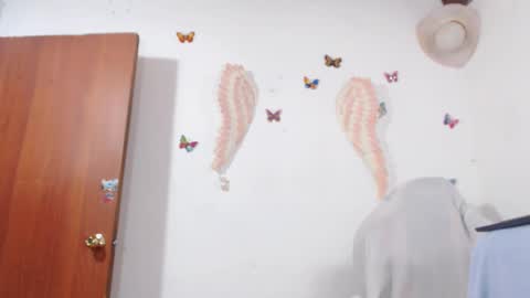 Snapshot of angie_tssex chatting on March 7, 2025, 12:45 pm ints marianaroldan945 online show from March 7, 2025, 12:45 pm