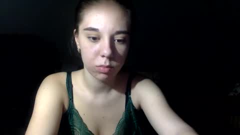 Snapshot of angle_cute05 chatting on April 8, 2026, 9:48 pm Angel Cute online show from April 8, 2026, 9:48 pm