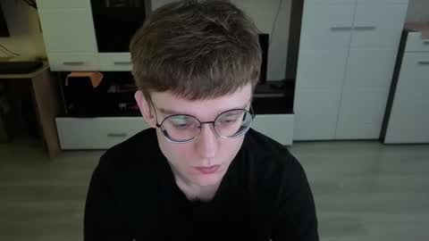 vodka online show from April 3, 2026, 6:00 am