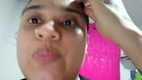 Snapshot of anie__saenz chatting on July 9, 2026, 10:14 pm anie__saenz online show from July 9, 2026, 10:14 pm