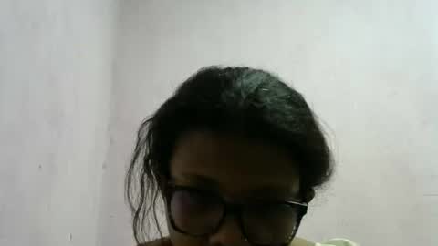 Snapshot of anielah chatting on September 16, 2025, 2:40 pm anielah online show from September 16, 2025, 2:40 pm