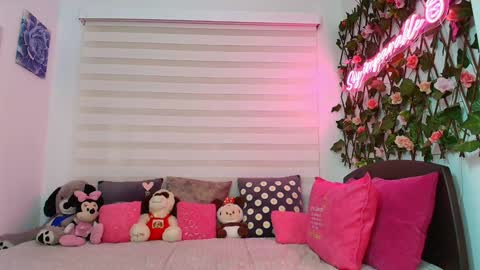 laura  online show from December 20, 2025, 6:26 pm