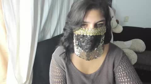 Anissa online show from April 11, 2026, 4:28 am