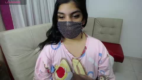 Snapshot of aniisaalii chatting on August 6, 2026, 6:15 am Anissa online show from August 6, 2026, 6:15 am