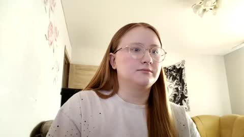 Snapshot of anika_lipps chatting on July 12, 2026, 4:31 pm Anika online show from July 12, 2026, 4:31 pm