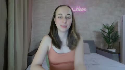 anikabloom online show from January 21, 2025, 4:21 am