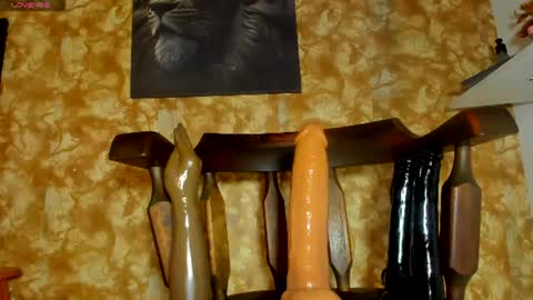 Snapshot of anilethqueenss chatting on June 28, 2026, 2:06 am Anileth online show from June 28, 2026, 2:06 am