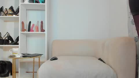 Snapshot of anisialuna_ chatting on June 2, 2026, 7:32 am Luna online show from June 2, 2026, 7:32 am