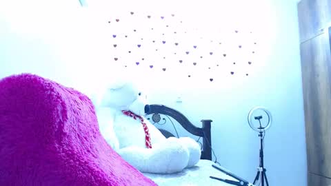 Snapshot of anisston_boods1 chatting on February 28, 2025, 6:32 am ana independent model online show from February 28, 2025, 6:32 am