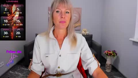Snapshot of anita_tayson chatting on July 8, 2026, 5:56 am Anita online show from July 8, 2026, 5:56 am