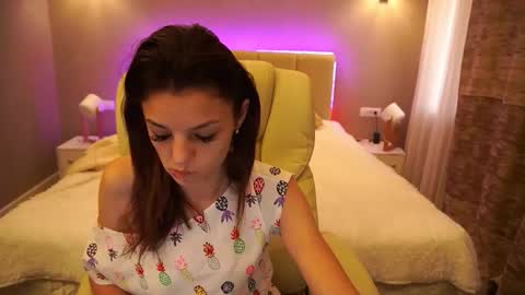 Snapshot of anitabambie chatting on September 18, 2025, 5:53 am Anita online show from September 18, 2025, 5:53 am