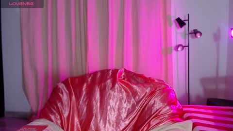 Anitafoxx online show from February 28, 2026, 11:39 pm