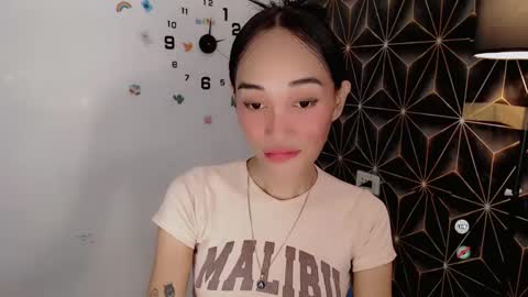 Snapshot of anitaguen chatting on December 6, 2024, 2:35 am anita online show from December 6, 2024, 2:35 am