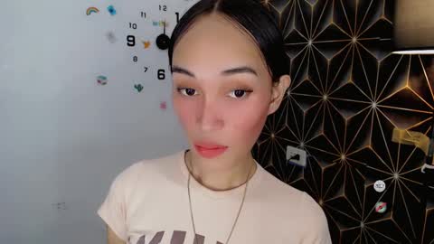 Snapshot of anitaguen chatting on December 8, 2024, 7:05 am anita online show from December 8, 2024, 7:05 am